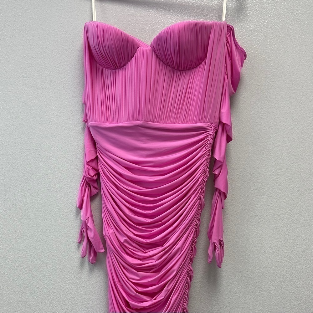 Alex Perry Prescott MIDI Dress Pink - Picture 7 of 9